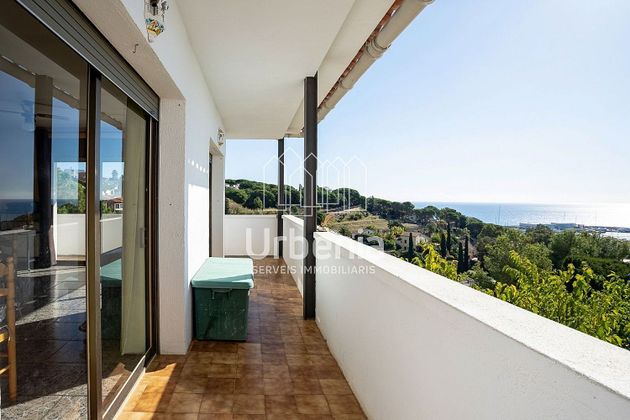 Foto 1 de Casa en venda a Pinemar-Can Cornet de 3 habitacions amb terrassa i garatge