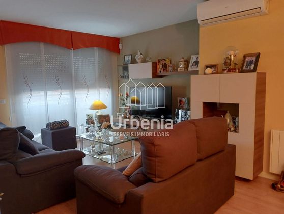 Foto 2 de Dúplex en venda a Centre - Pineda de Mar de 4 habitacions amb terrassa i garatge