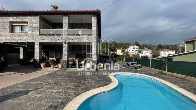 Foto 1 de Venta de chalet en Niàgara Parc - Ágora Parc - Roca Rossa de 6 habitaciones con terraza y piscina