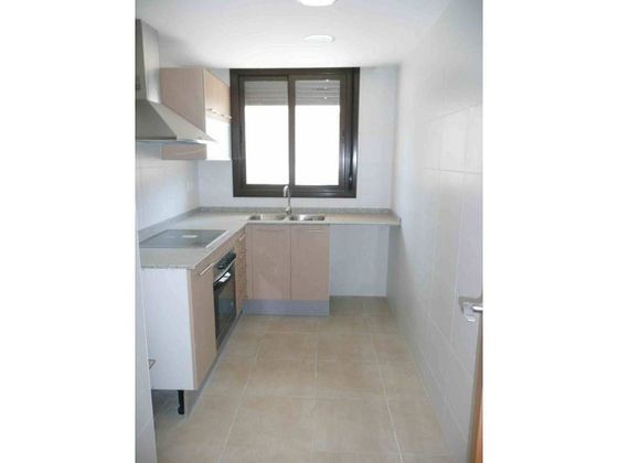 Foto 2 de Pis en venda a Ulldecona de 2 habitacions amb aire acondicionat i calefacció