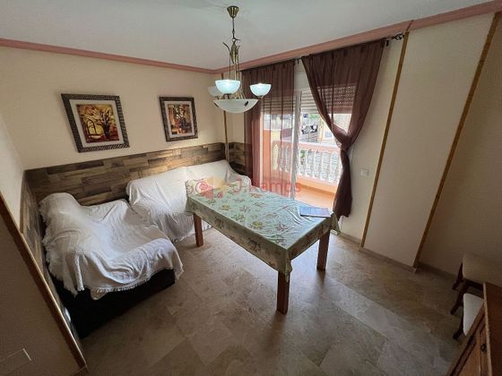 Foto 2 de Venta de piso en El Morche de 2 habitaciones con terraza y aire acondicionado