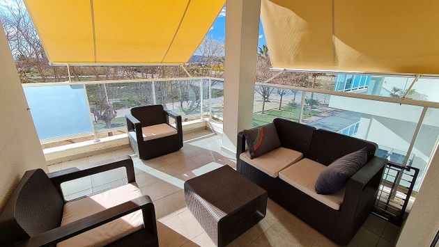 Foto 1 de Venta de piso en avenida De la Mediterránea de 2 habitaciones con terraza y piscina