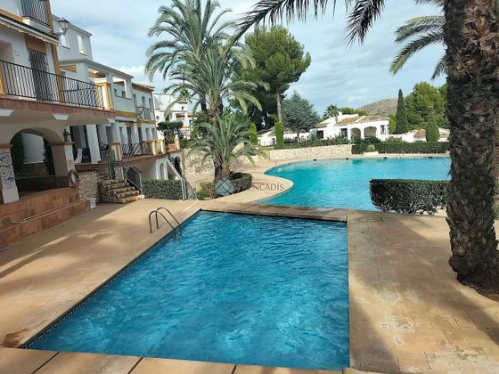 Foto 1 de Venta de casa en Pedreguer de 2 habitaciones con terraza y piscina