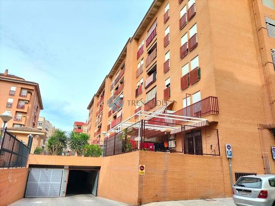 Foto 1 de Venta de piso en El Alborgí de 3 habitaciones con terraza y garaje