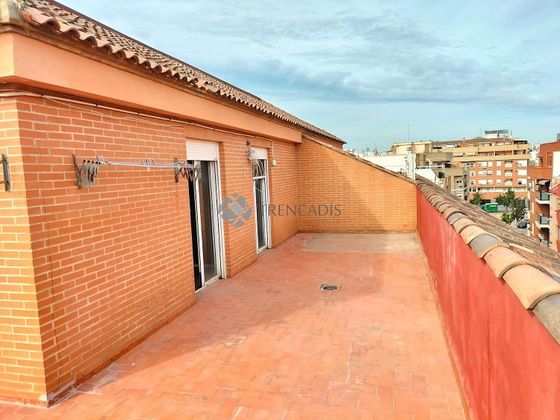 Foto 2 de Venta de piso en El Alborgí de 3 habitaciones con terraza y garaje