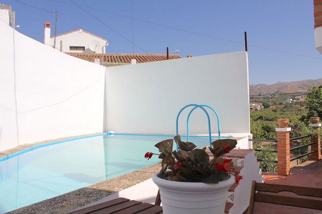 Foto 1 de Xalet en venda a calle La Zorrilla de 4 habitacions amb terrassa i piscina