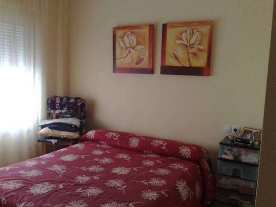Foto 2 de Pis en venda a Ibi de 2 habitacions amb aire acondicionat i calefacció