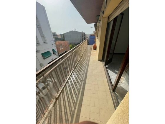 Foto 1 de Venta de piso en Santa Maria-Eixample-Sud Sumella de 4 habitaciones con balcón