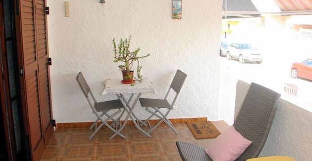 Foto 2 de Venta de casa adosada en El Perelló - Les Palmeres - Mareny de Barraquetes de 4 habitaciones con terraza y balcón