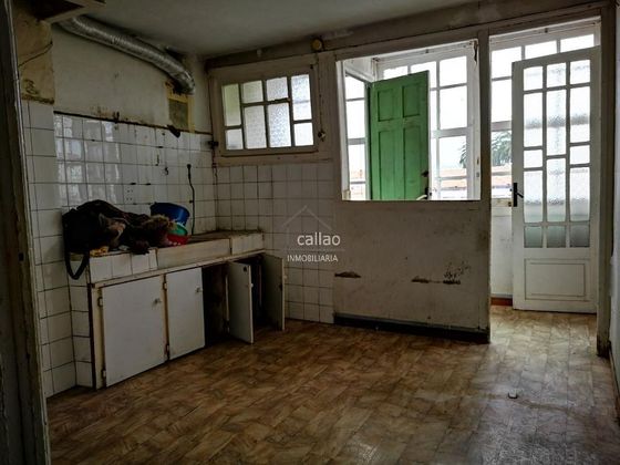 Foto 1 de Pis en venda a Centro - Ferrol de 4 habitacions i 110 m²
