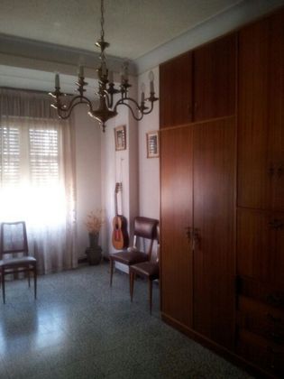 Foto 2 de Piso en venta en Calatayud de 4 habitaciones con calefacción
