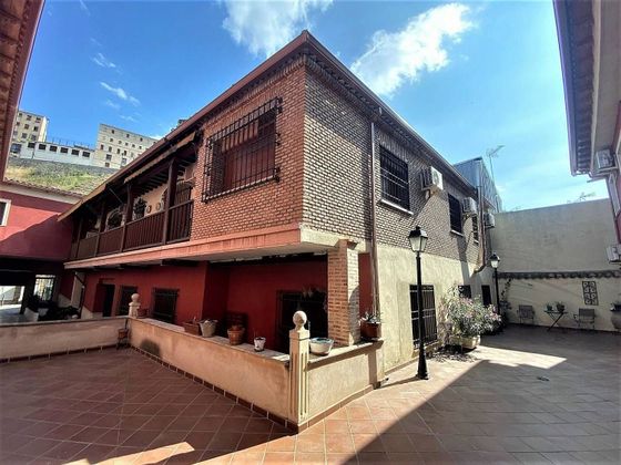 Foto 1 de Casa adossada en venda a Antequeruela y Covachuelas de 5 habitacions amb terrassa i garatge