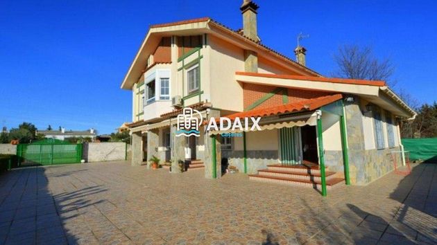 Foto 2 de Xalet en venda a Casar de Cáceres de 4 habitacions amb terrassa i piscina