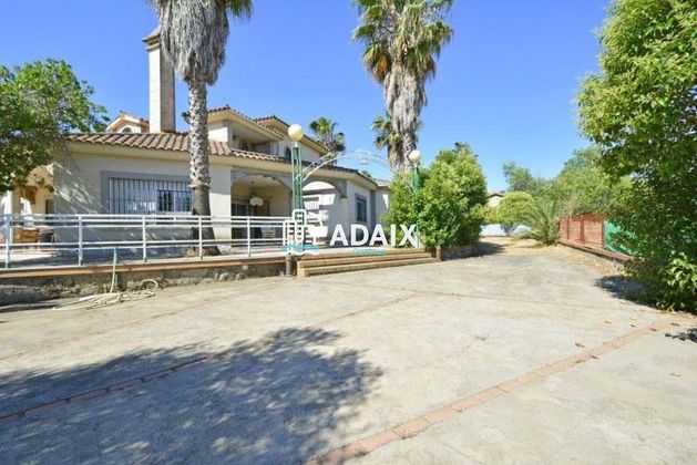 Foto 2 de Casa en venda a Casar de Cáceres de 5 habitacions amb terrassa i piscina