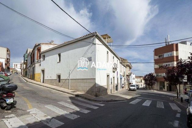 Foto 2 de Casa en venda a Centro - Cáceres de 7 habitacions amb terrassa