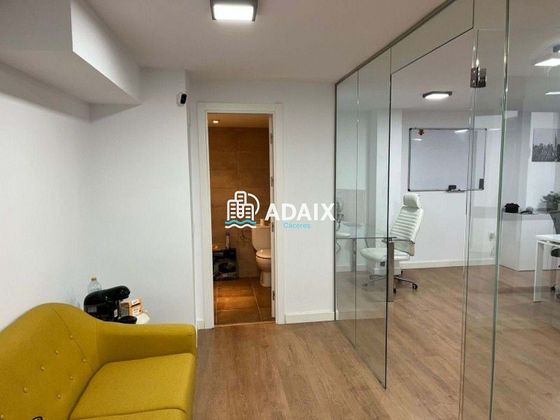 Foto 1 de Oficina en venda a Centro - Cáceres amb aire acondicionat i ascensor