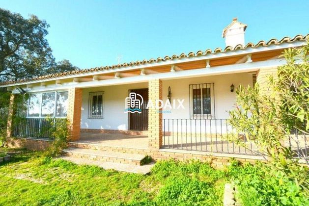 Foto 1 de Venta de casa rural en Casar de Cáceres de 4 habitaciones con jardín y aire acondicionado