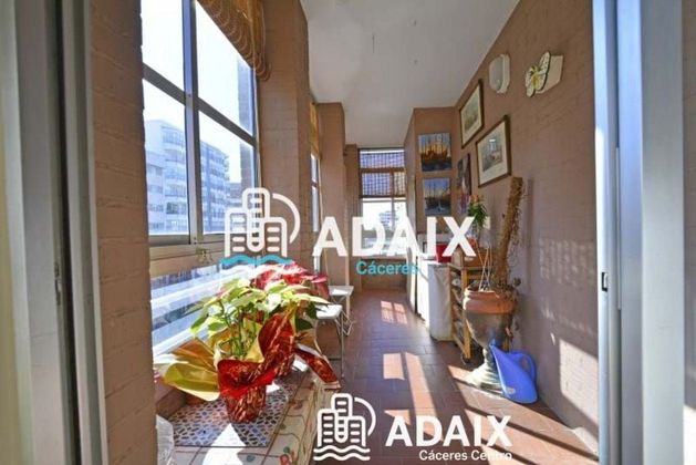 Foto 1 de Piso en venta en Centro - Cáceres de 4 habitaciones con terraza y garaje