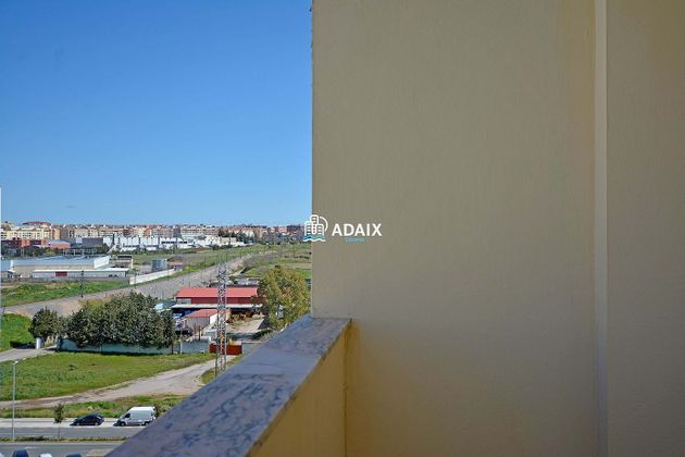 Foto 2 de Àtic en venda a Ruta de la Plata de 2 habitacions amb terrassa i garatge