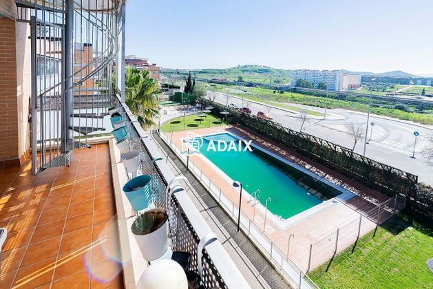 Foto 2 de Àtic en venda a Ruta de la Plata de 5 habitacions amb terrassa i piscina