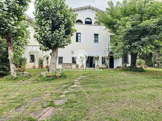 Foto 2 de Casa rural en venda a Sant Julia del Llor i Bonmati de 10 habitacions amb garatge i jardí