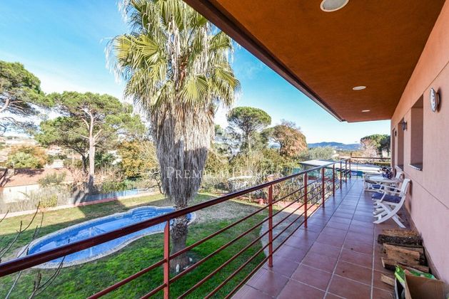 Foto 2 de Xalet en venda a Niàgara Parc - Ágora Parc - Roca Rossa de 6 habitacions amb piscina i garatge