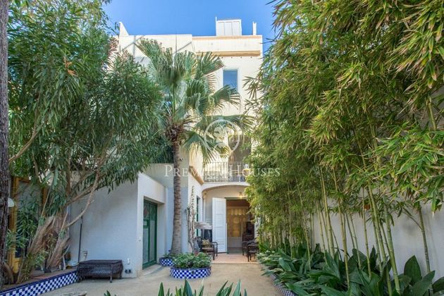 Foto 1 de Casa en venda a Canet de Mar de 6 habitacions amb terrassa i jardí