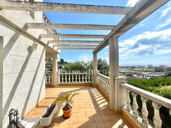 Foto 1 de Xalet en venda a Santa Susanna de 4 habitacions amb terrassa i garatge