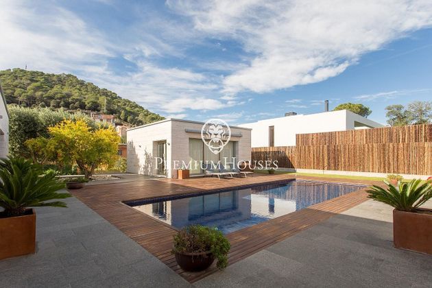 Foto 1 de Xalet en venda a Vallromanes de 4 habitacions amb piscina i garatge