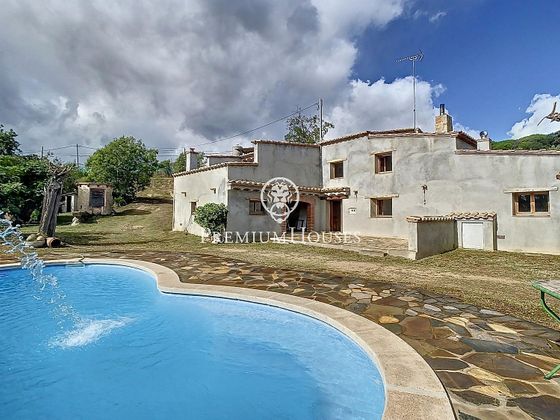 Foto 1 de Casa rural en venda a Mas Mora - Sant Daniel de 4 habitacions amb terrassa i piscina