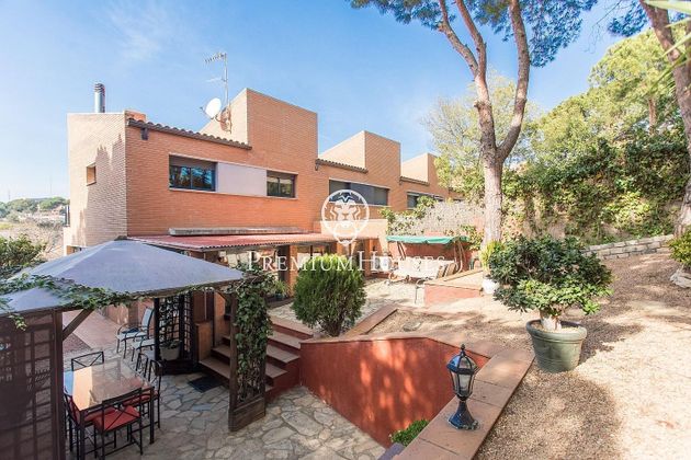 Foto 1 de Casa adossada en venda a Arenys de Mar de 3 habitacions amb garatge i jardí