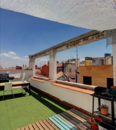 Foto 1 de Àtic en lloguer a Cortes - Huertas de 3 habitacions amb terrassa i garatge