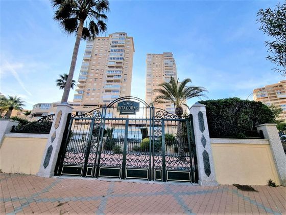 Foto 2 de Piso en venta en calle Hisenda de L'administrador de 3 habitaciones con terraza y piscina