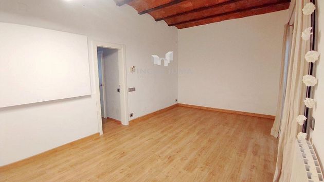 Foto 1 de Venta de piso en Sanfeliu de 1 habitación con terraza y aire acondicionado