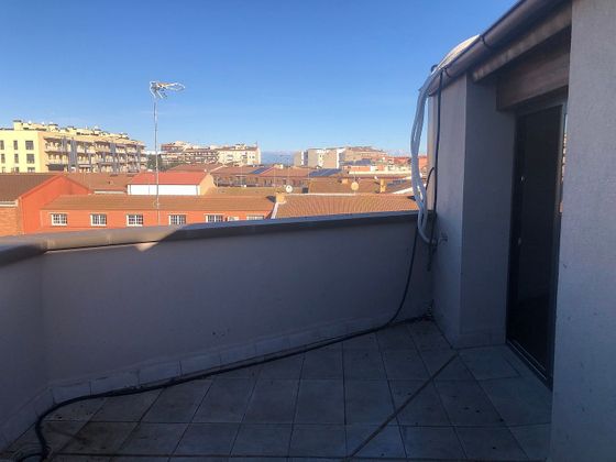 Foto 2 de Dúplex en venda a Tàrrega de 2 habitacions amb terrassa i garatge