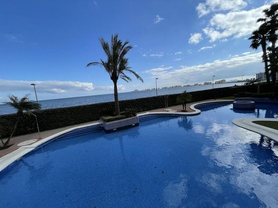 Foto 1 de Piso en venta en calle Sierra del Almirez de 2 habitaciones con terraza y piscina