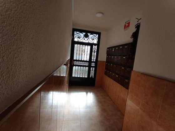 Foto 2 de Pis en venda a Centro - Torrevieja de 2 habitacions i 55 m²
