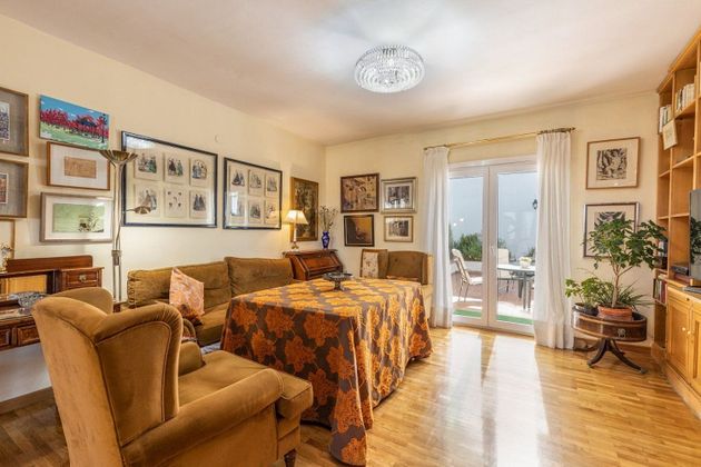 Foto 2 de Casa en venda a paseo Del Generalife de 4 habitacions amb terrassa i piscina