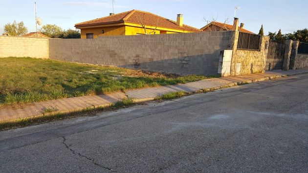 Foto 2 de Venta de terreno en Torremocha de Jarama de 493 m²