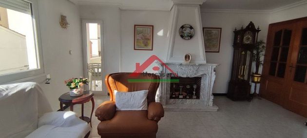 Foto 1 de Piso en alquiler en paseo De Jaume I de 3 habitaciones con muebles y balcón