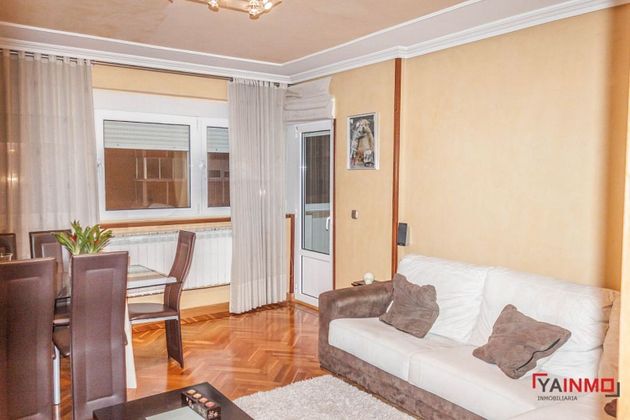Foto 1 de Piso en venta en Sansomendi - Ali de 3 habitaciones con terraza y garaje