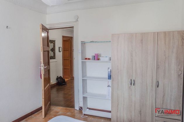 Foto 2 de Piso en venta en Centro - Vitoria-Gasteiz de 4 habitaciones con calefacción y ascensor