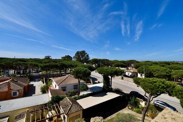 Foto 2 de Xalet en venda a carretera De la Barrosa de 5 habitacions amb terrassa i piscina