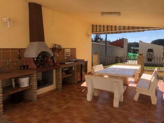 Foto 1 de Chalet en venta en Pinar de los Franceses - Marquesado de 3 habitaciones con terraza y piscina