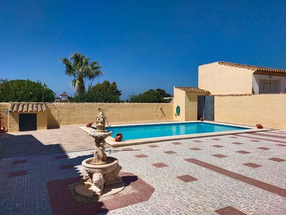 Foto 2 de Xalet en venda a Pinar de los Franceses - Marquesado de 4 habitacions amb piscina i garatge
