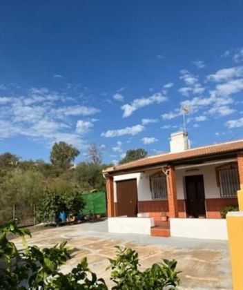 Foto 1 de Chalet en venta en Norte - Barrio del Pilar - El Reñidero de 6 habitaciones con piscina y calefacción