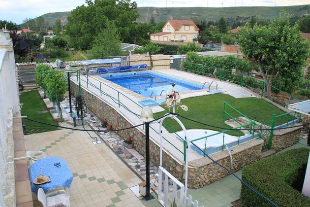 Foto 1 de Xalet en venda a Grijota de 3 habitacions amb terrassa i piscina