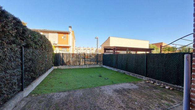 Foto 1 de Pis en venda a Villamuriel de Cerrato de 3 habitacions amb garatge i jardí