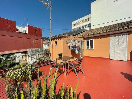 Foto 2 de Venta de casa en calle Giménez y Costa de 4 habitaciones con terraza y aire acondicionado