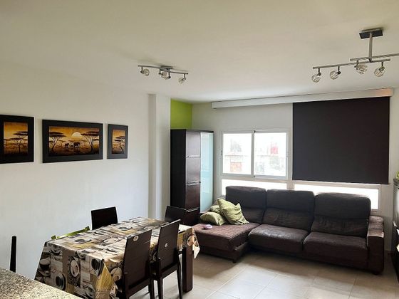 Foto 2 de Piso en venta en Alginet de 3 habitaciones con terraza y garaje
